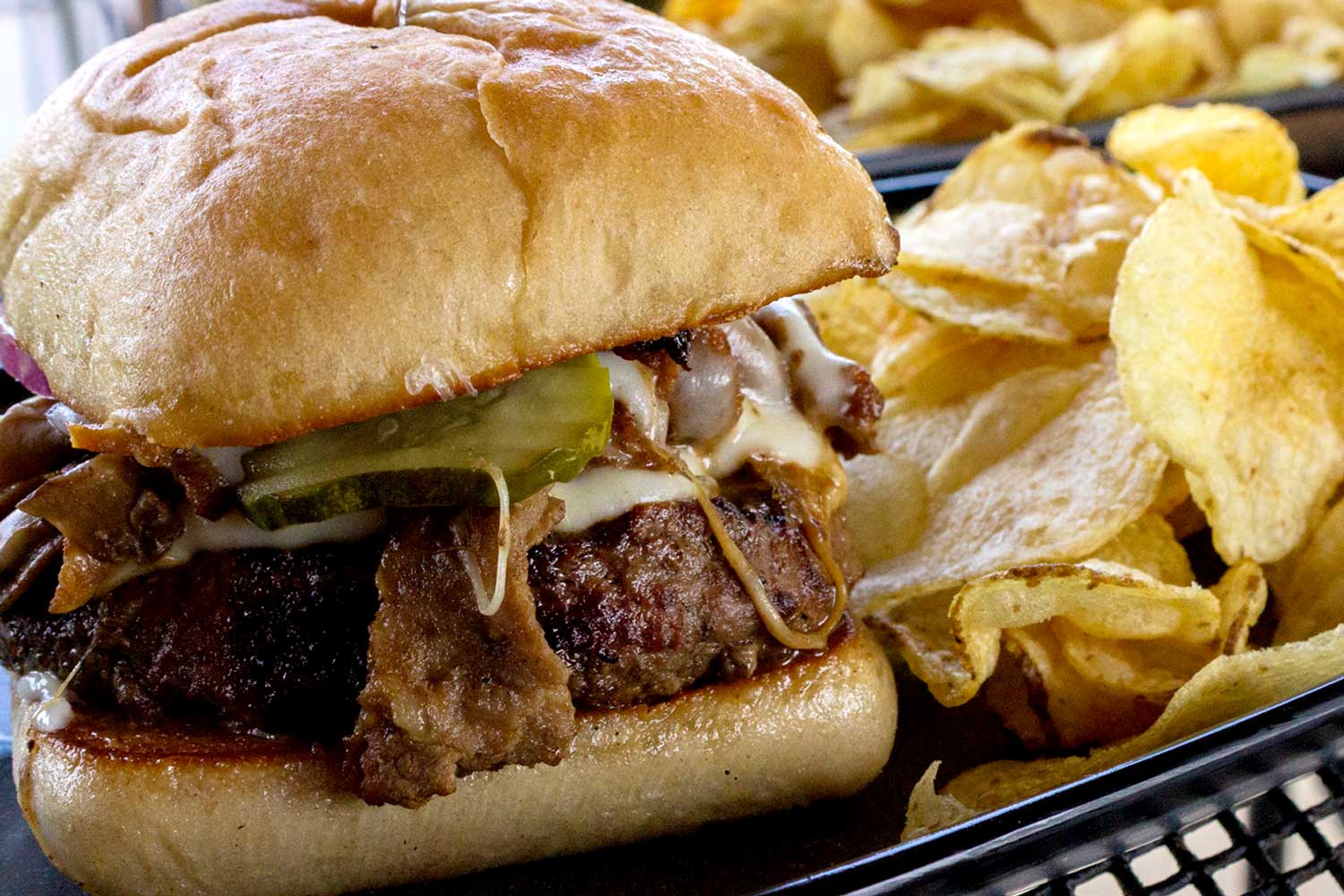 Rib basket with fries